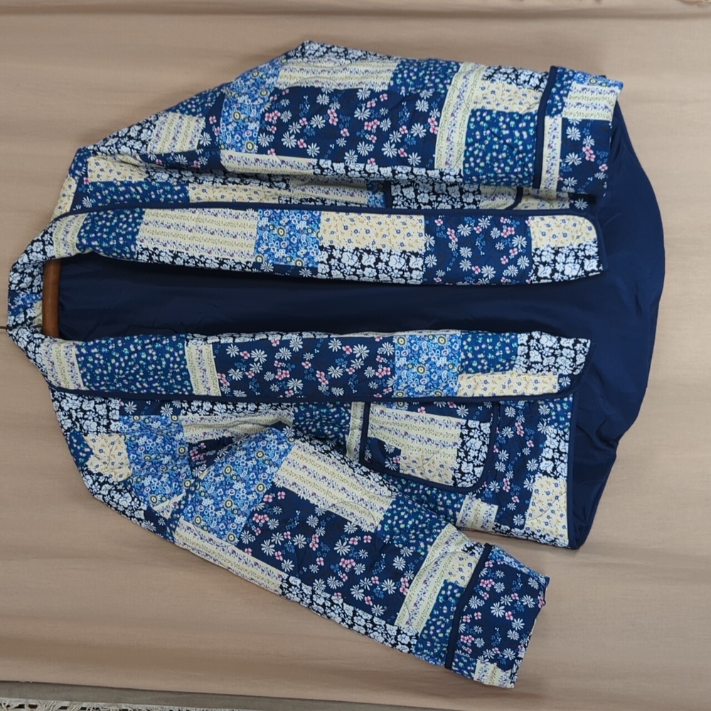 Floral Patchwork Quilted Lightweight Jacket Blue - image 4